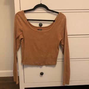 Wild fable ling sleeve crop top. Orangey brown top